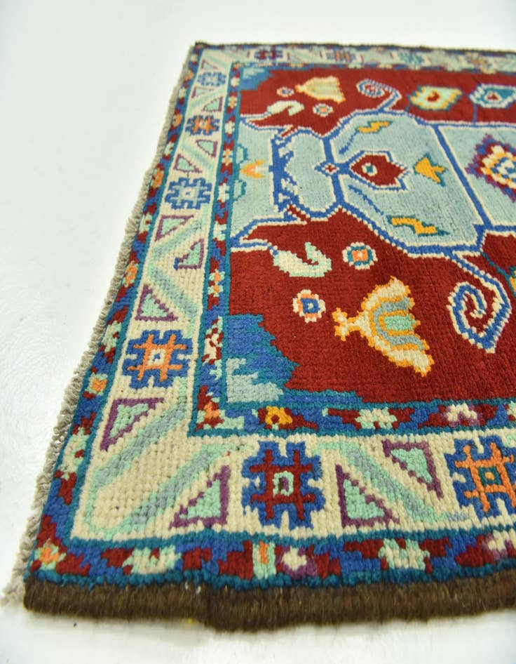 Detail image of 2' 7 x 4' 4  Hand Knotted Balouch Rug