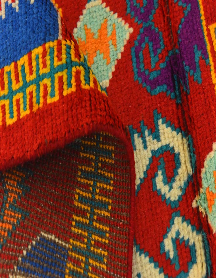 Detail image of 2' 8 x 4'  Hand Knotted Balouch Rug