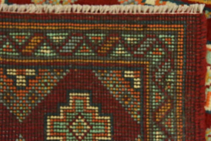 2' 7 x 3' 10 Hand Knotted Balouch Rug