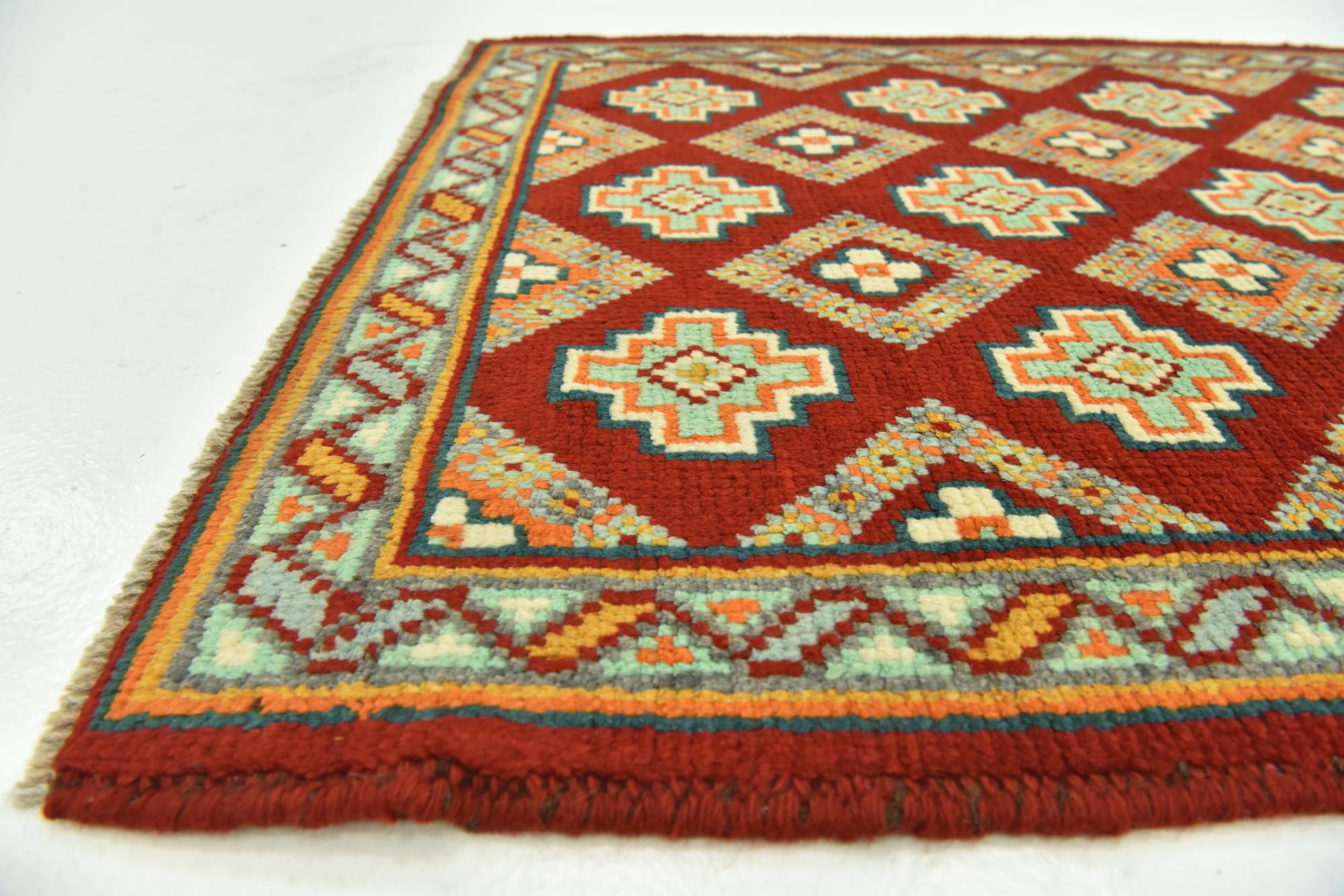 2' 7 x 3' 10 Hand Knotted Balouch Rug