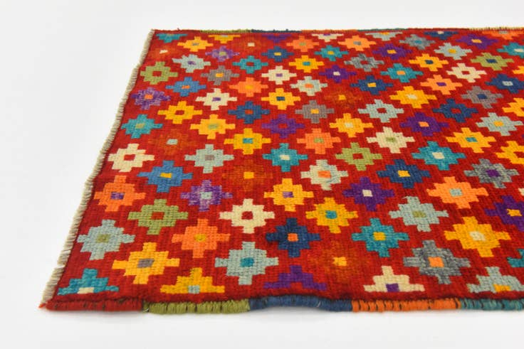 Detail image of 2' 8 x 4' Hand Knotted Balouch Rug