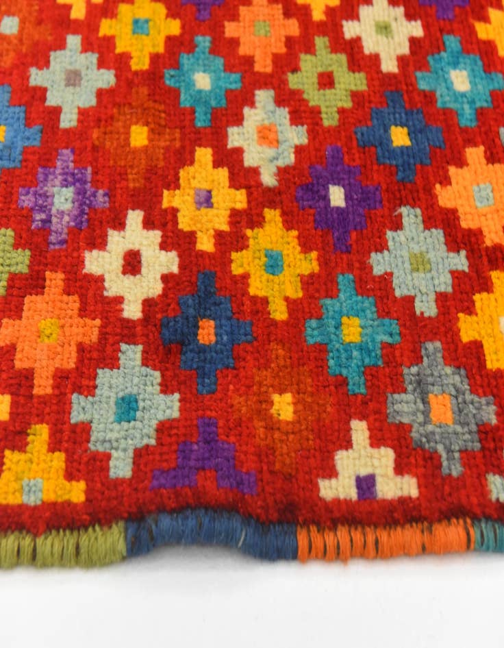 Detail image of 2' 8 x 4' Hand Knotted Balouch Rug