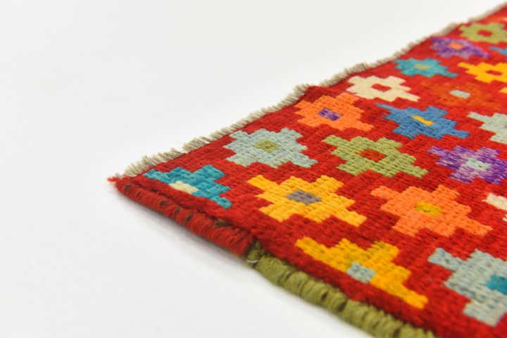 2' 8 x 4' Hand Knotted Balouch Rug