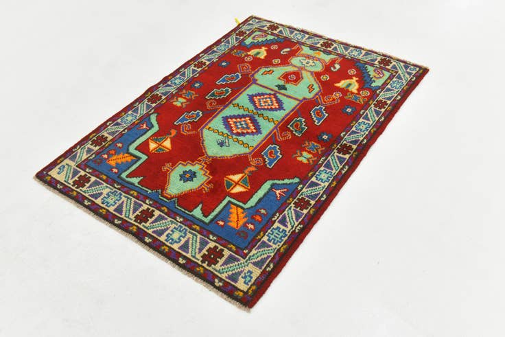 Detail image of 3' 3 x 4' 9 Hand Knotted Balouch Wool Rug