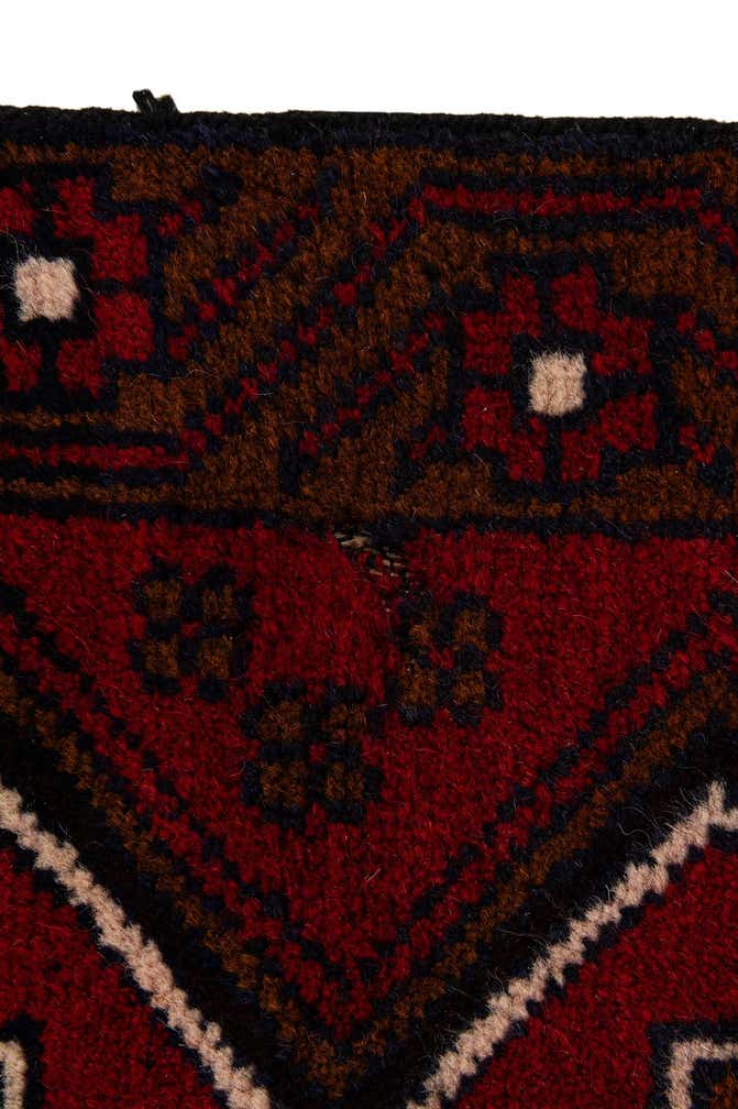 2' 9 x 4' 8 Hand Knotted Balouch Persian Wool Rug
