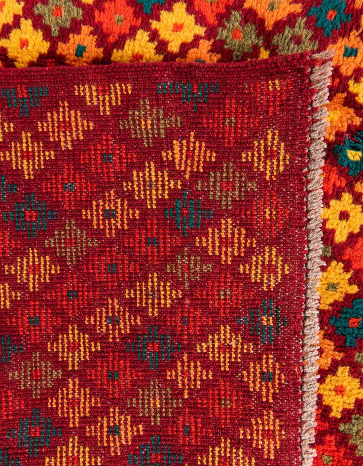 Detail image of 4' 1 x 5' 8  Hand Knotted Balouch Wool Rug