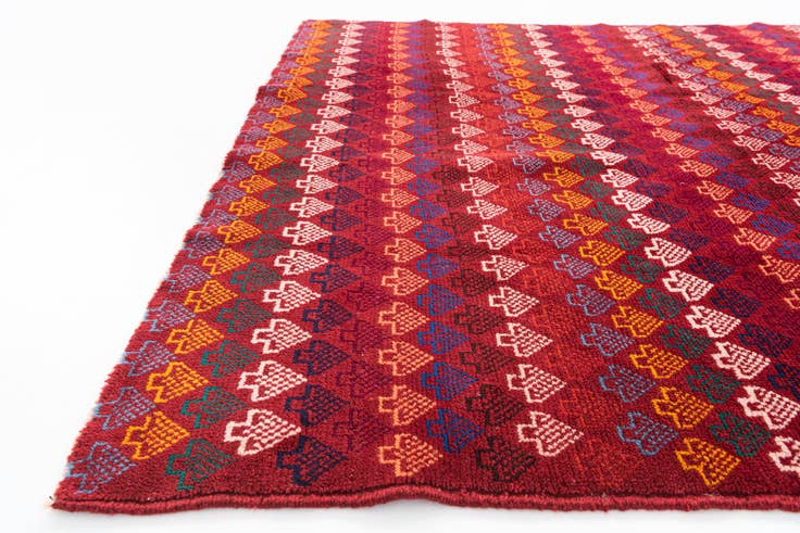 Detail image of 5' x 6' 8 Hand Knotted Balouch Wool Rug