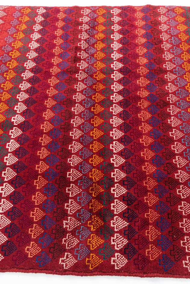 Detail image of 5' x 6' 8 Hand Knotted Balouch Wool Rug