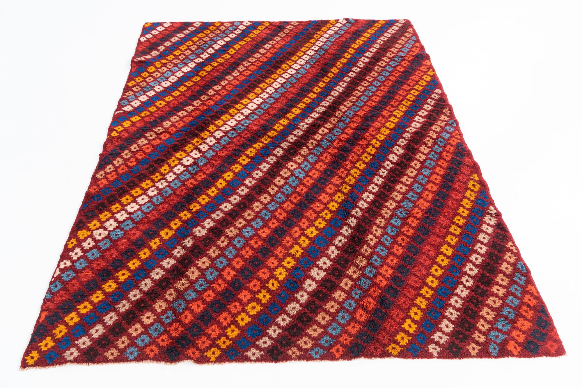 5' 1 x 6' 5 Hand Knotted Balouch Wool Rug