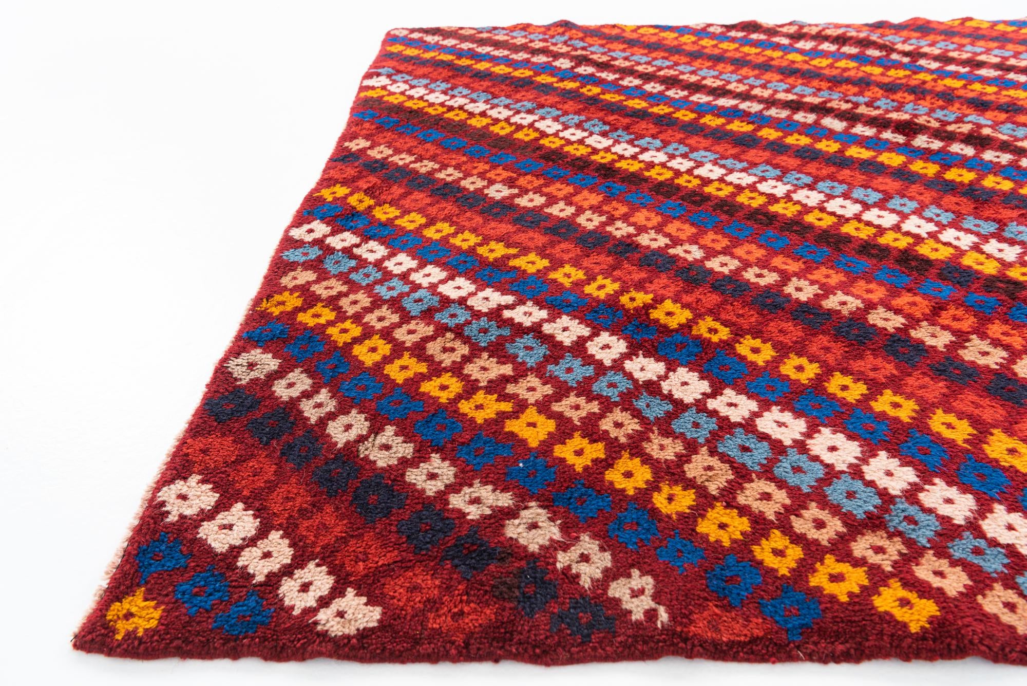 5' 1 x 6' 5 Hand Knotted Balouch Wool Rug