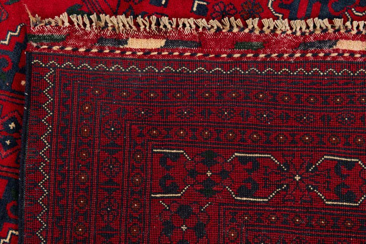 Detail image of 8' 2 x 11' 4 Hand Knotted Balouch Wool Rug