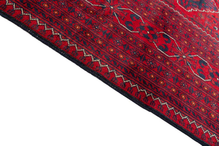 Detail image of 8' 2 x 11' 4 Hand Knotted Balouch Wool Rug