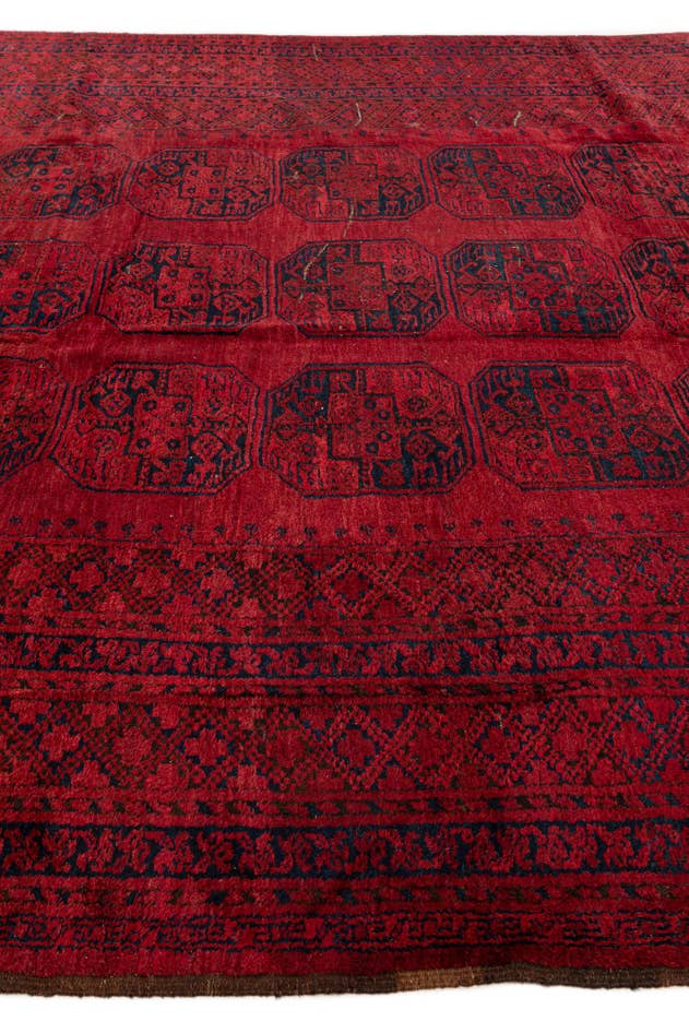 Detail image of 9' 1 x 11' 2 Hand Knotted Balouch Persian Wool Rug
