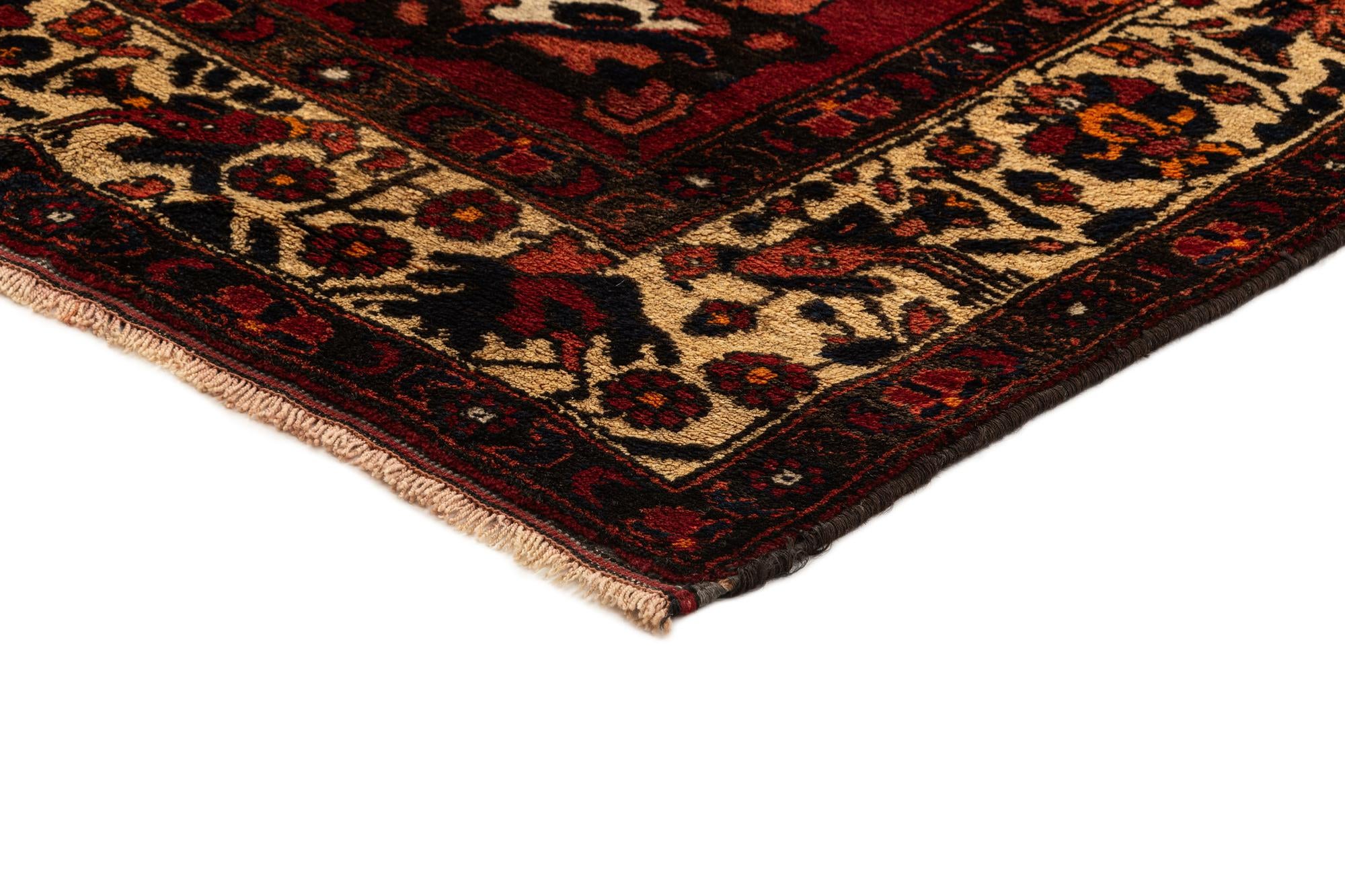 4' 6 x 6' 9 Beloutsch Rug