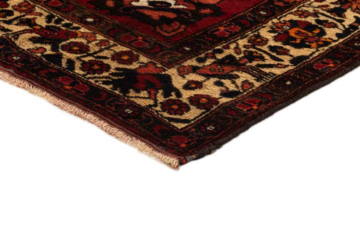 4' 6 x 6' 9 Beloutsch Rug