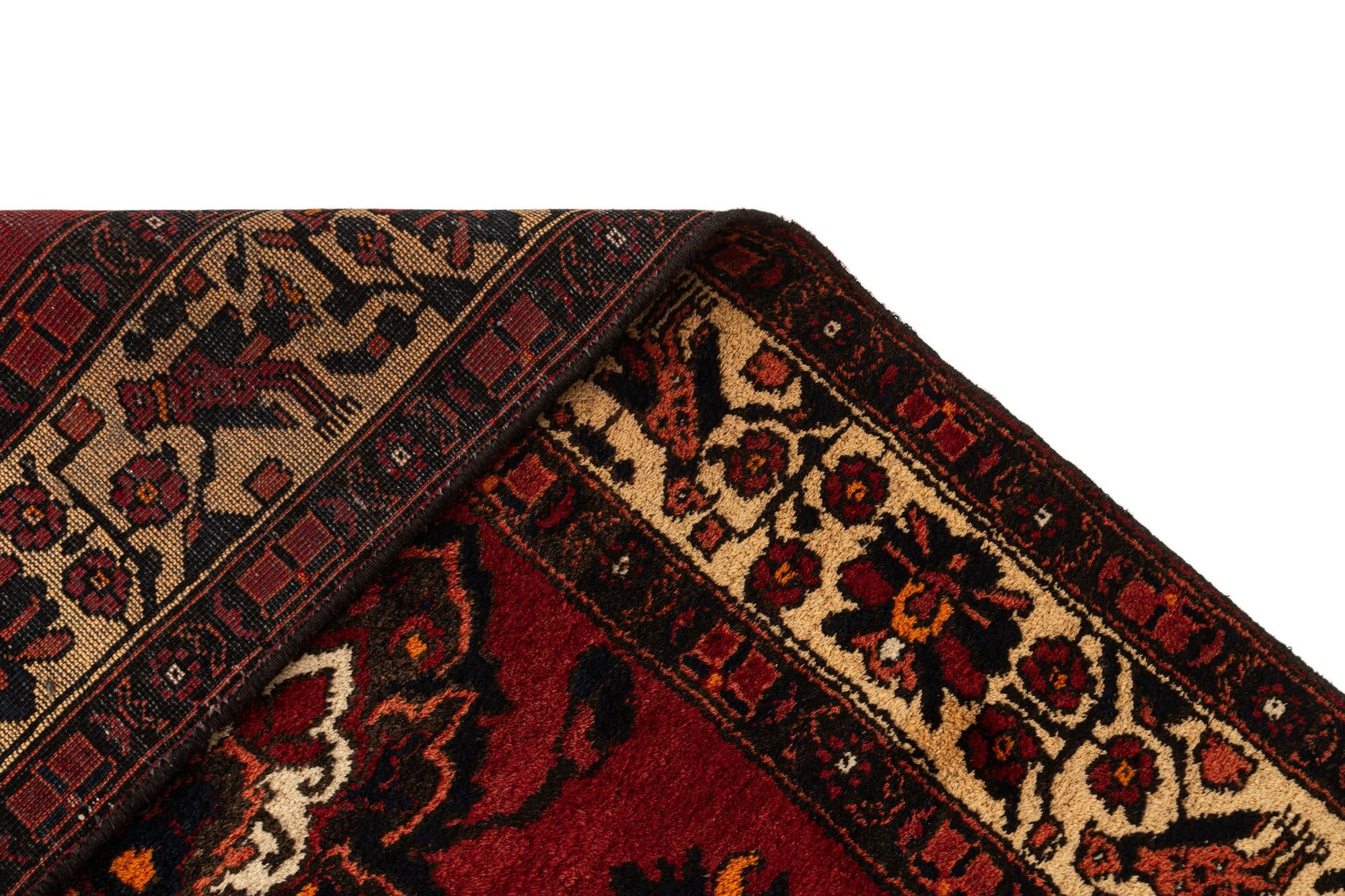 4' 6 x 6' 9 Beloutsch Rug