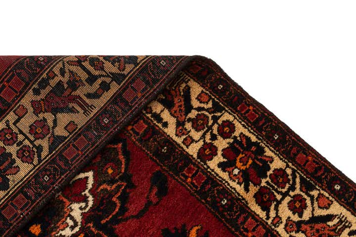 4' 6 x 6' 9 Beloutsch Rug