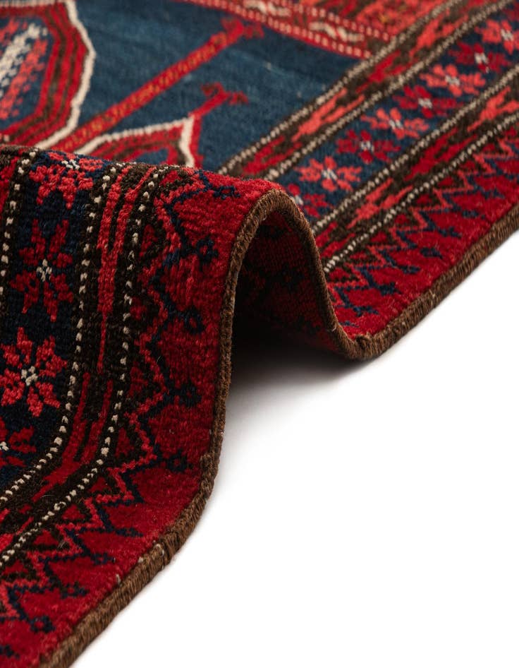 Detail image of 2' 10 x 4' 4 Beloutsch Rug