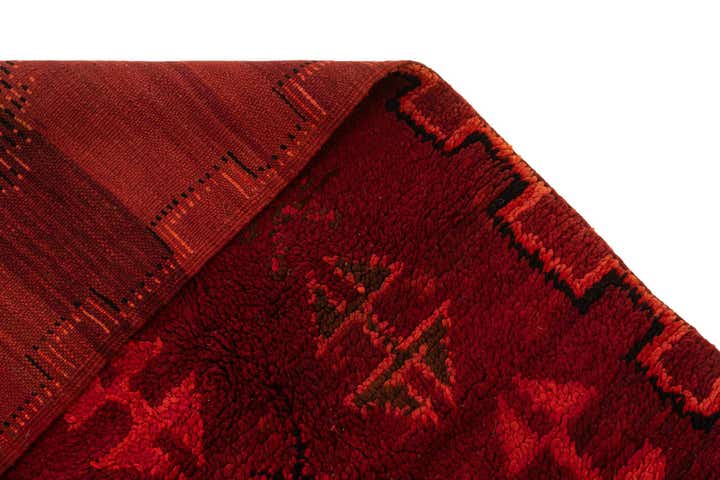 6' 2 x 11' Berber Rug