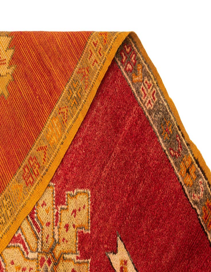 Detail image of 3' 9 x 6' 8 Berber Rug