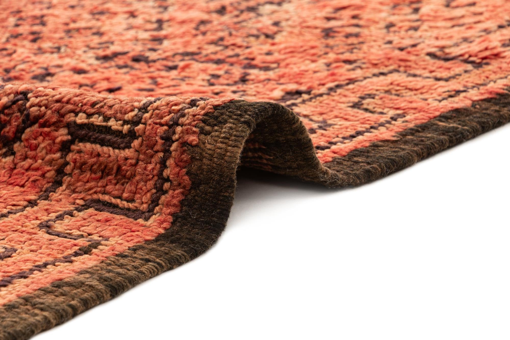 5' 9 x 9' 10 Berber Rug