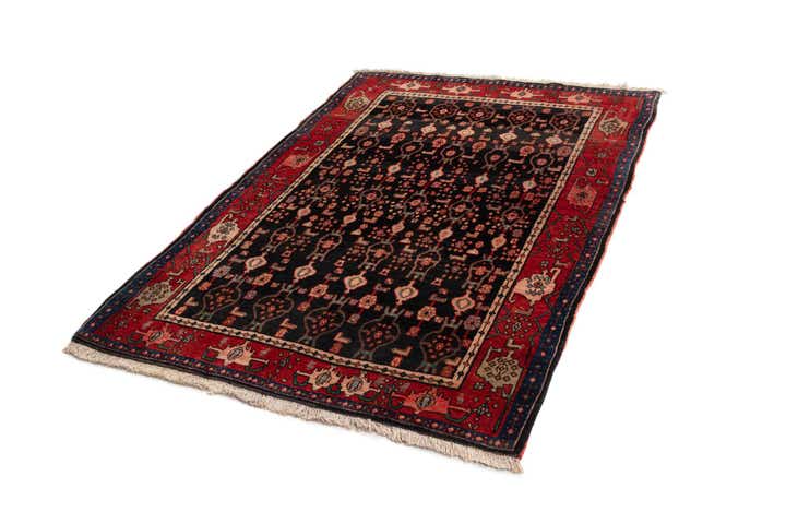 4' 5 x 6' 4 Bidjar Rug