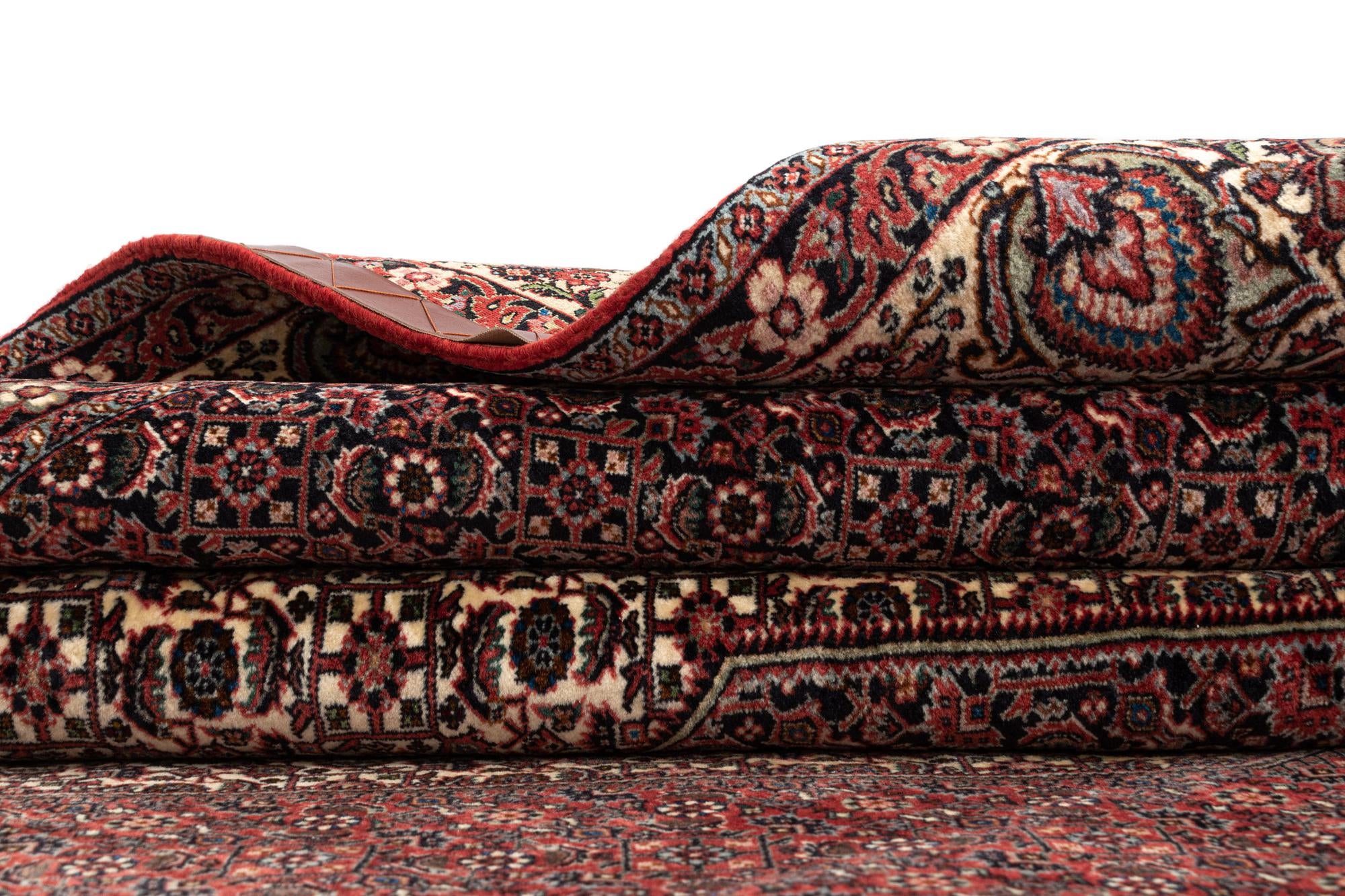 8' 5 x 9' 9 Bidjar Wool Rug