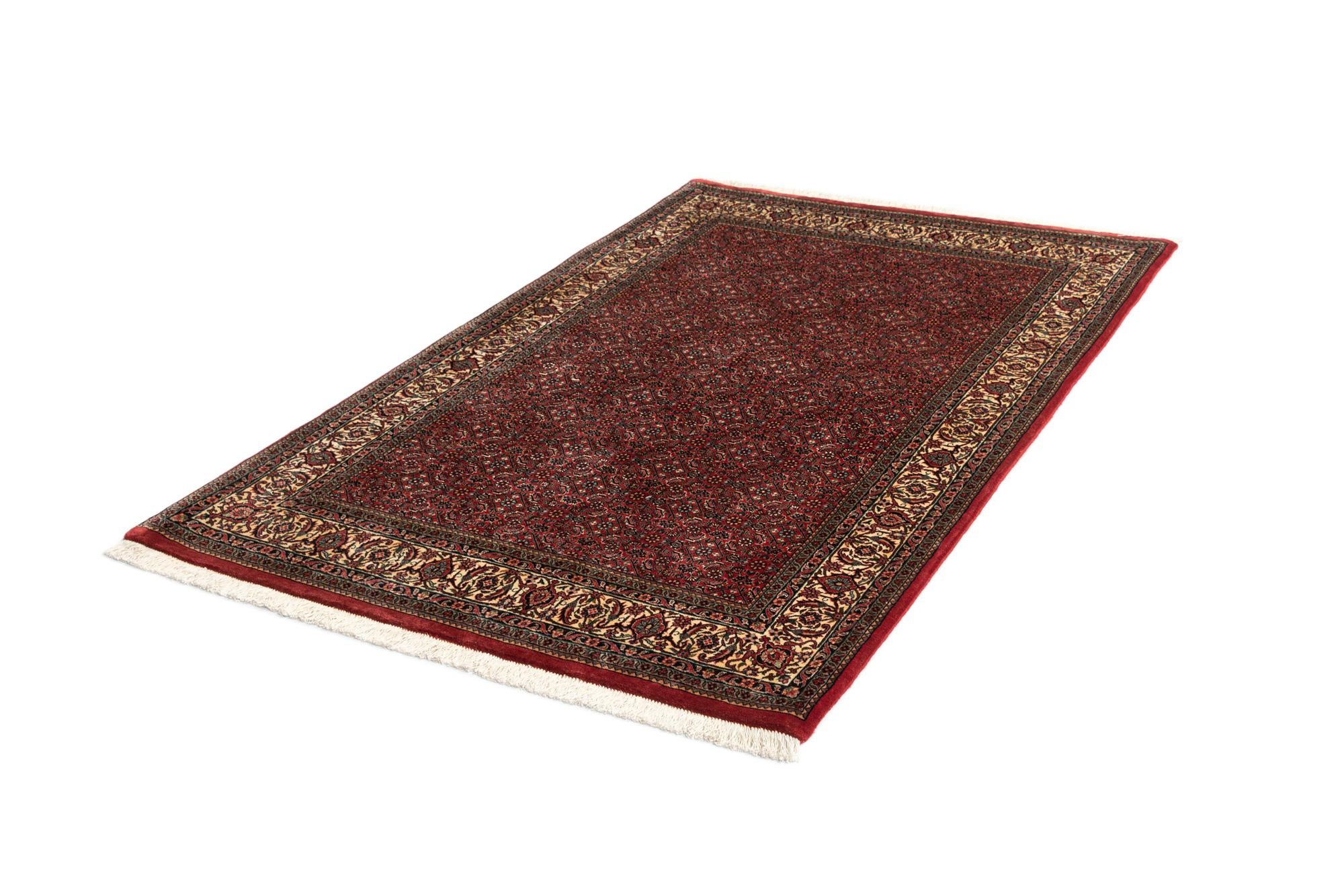 4' 5 x 6' 10 Bidjar Rug