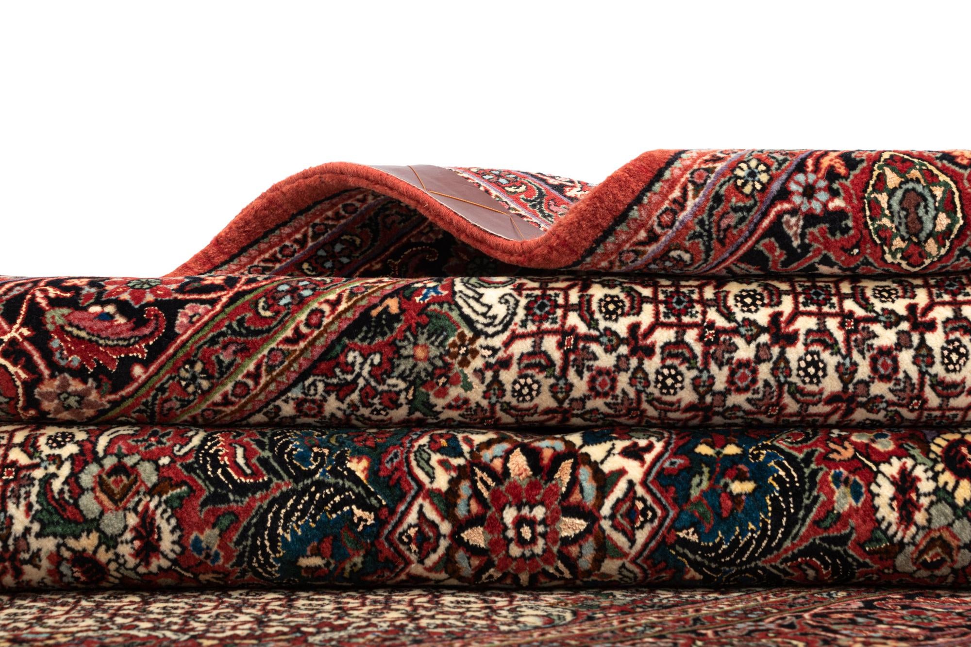 5' x 6' 8 Bidjar Rug