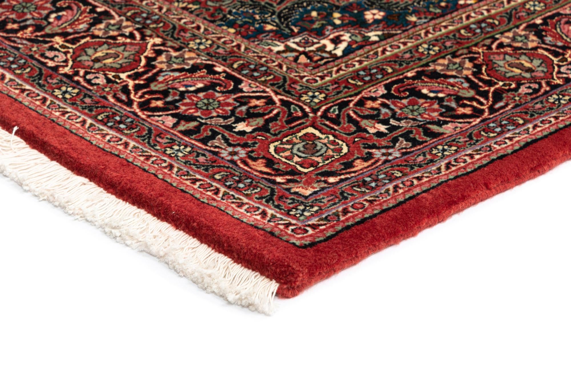 5' x 6' 8 Bidjar Rug