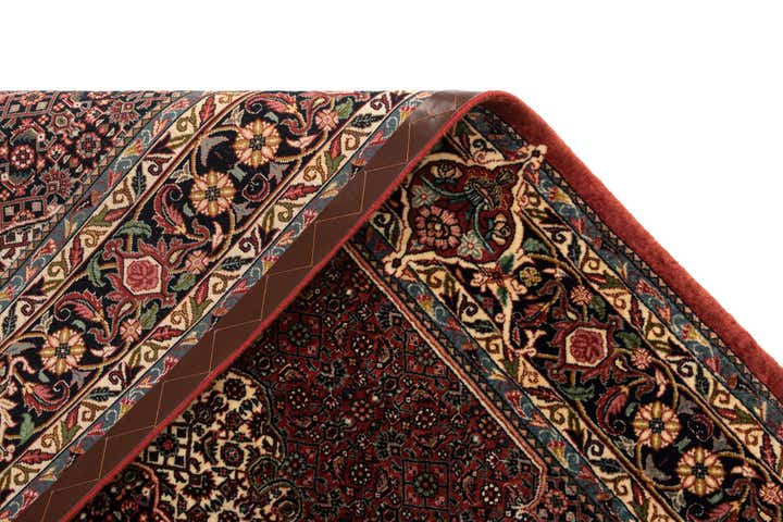 4' 11 x 7' Bidjar Rug