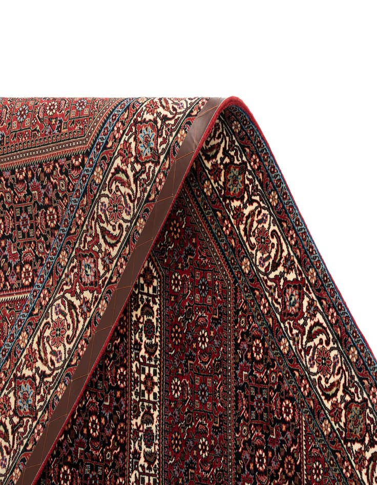 Detail image of 4' 8 x 7' Bidjar Rug