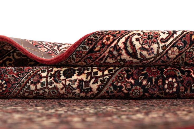 Detail image of 4' 5 x 7' 5 Bidjar Wool Rug