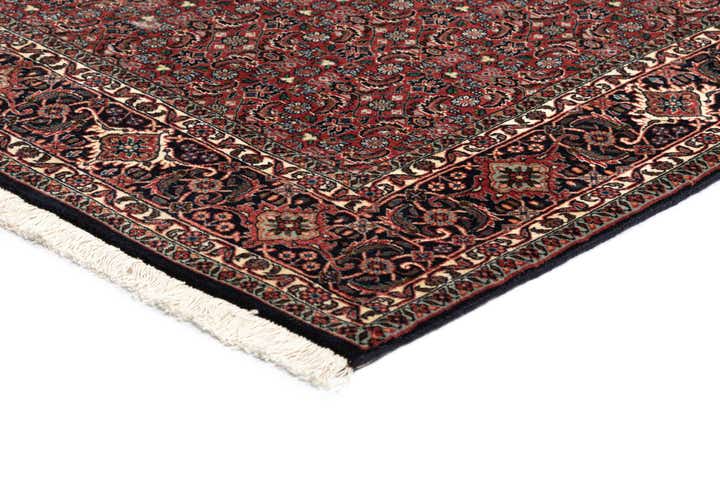 5' 8 x 8' Bidjar Wool Rug
