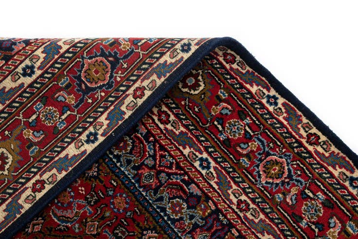 Detail image of 6' 4 x 10' 1 Bidjar Wool Rug