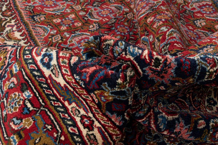 Detail image of 6' 4 x 10' 1 Bidjar Wool Rug
