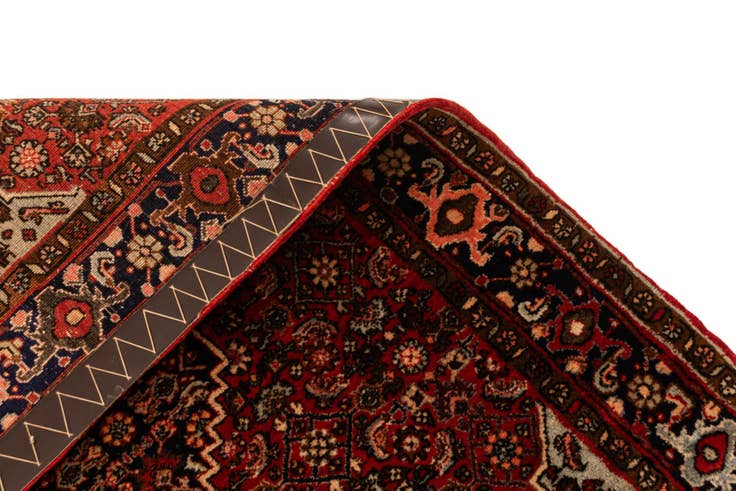 Detail image of 4' 9 x 6' 11 Bidjar Rug