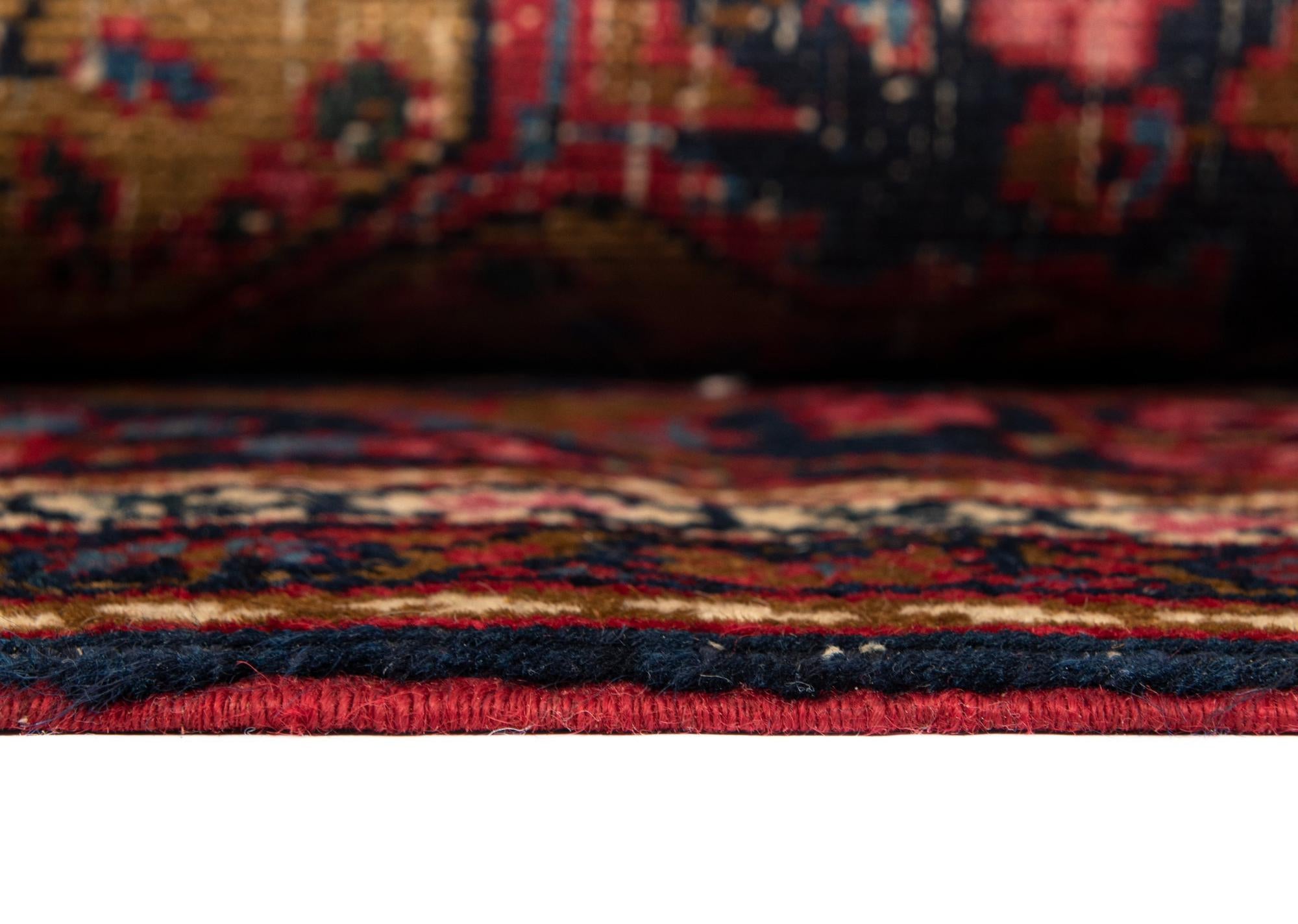 4' 6 x 6' 1 Bidjar Rug