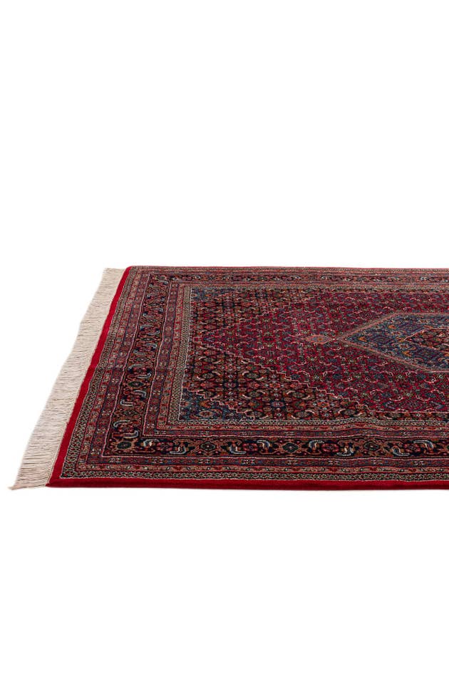 Detail image of 6' 6 x 9' 10 Hand Knotted Bidjar Wool Rug