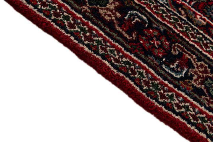 2' 11 x 5' 6 Hand Knotted Bidjar Wool Rug