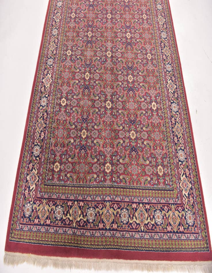 Detail image of 5' 6 x 7' 10 Hand Knotted Bidjar Wool Rug