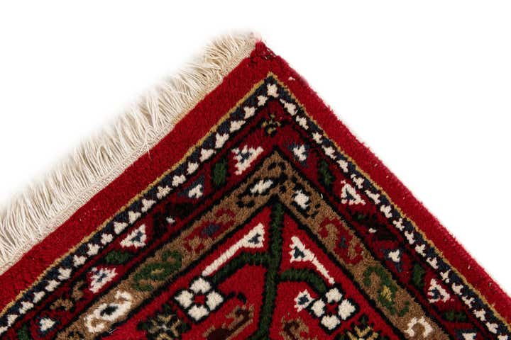 5' 8 x 7' 10 Hand Knotted Bidjar Wool Rug