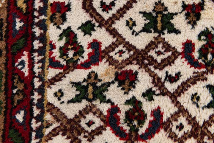 5' 8 x 7' 10 Hand Knotted Bidjar Wool Rug