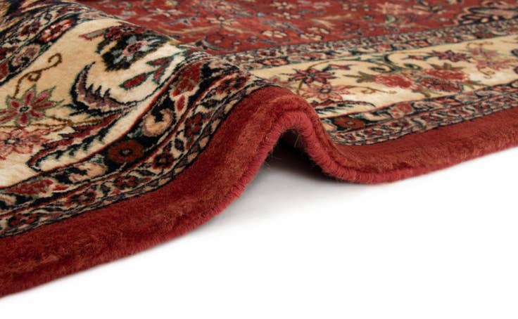 Detail image of 5' 6 x 8' 5 Bidjar With Silk Rug