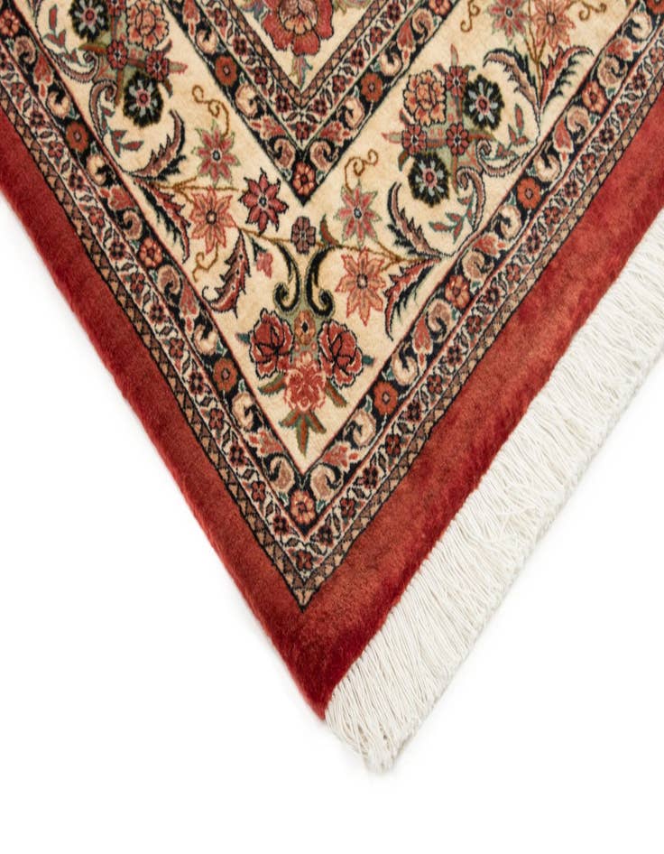 Detail image of 5' 6 x 8' 5 Bidjar With Silk Rug