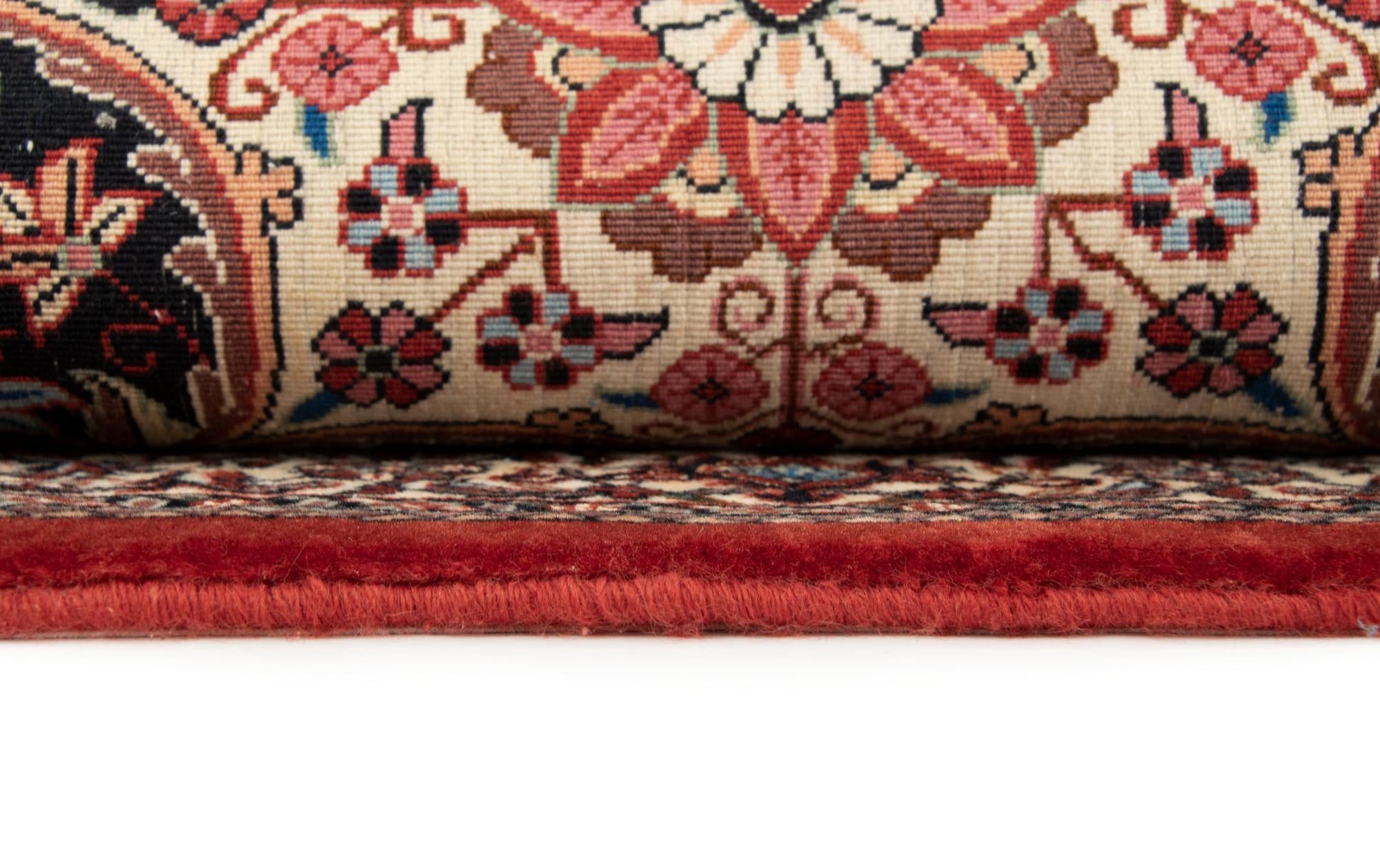 3' 9 x 6' Bidjar With Silk Rug