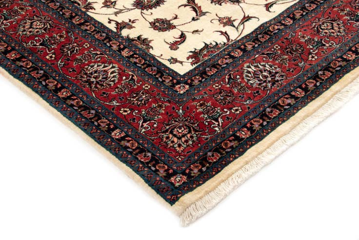Detail image of 6' 8 x 10' Bidjar With Silk Rug