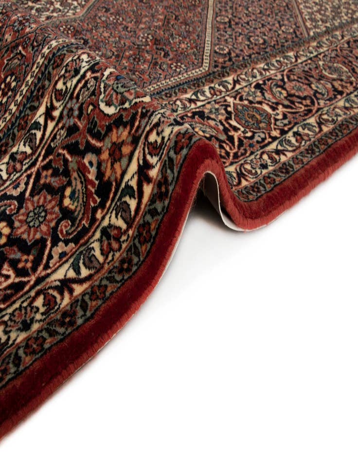 Detail image of 5' 7 x 7' 9 Bidjar With Silk Rug