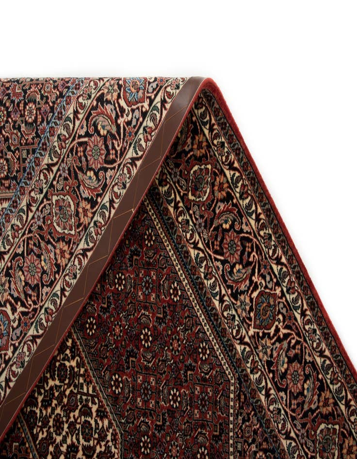 Detail image of 5' 7 x 7' 9 Bidjar With Silk Rug