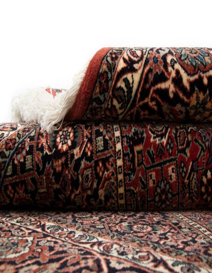 Detail image of 5' 7 x 7' 9 Bidjar With Silk Rug